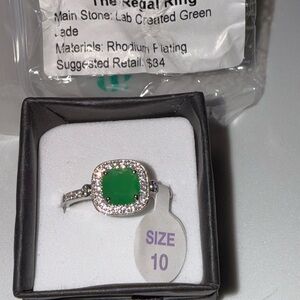 Emerald Elegance Silver Ring
